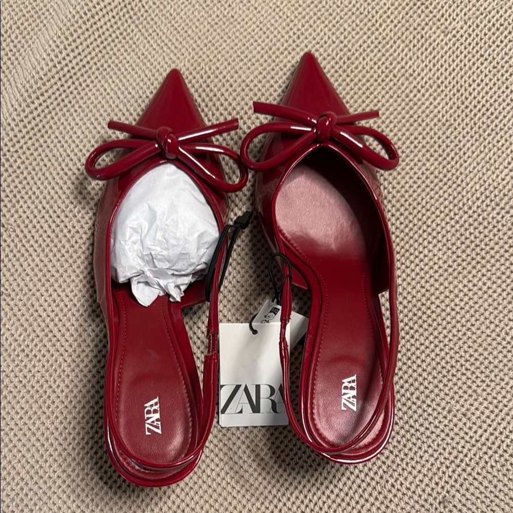 Zara Red Heeled Shoes with Bow Detail